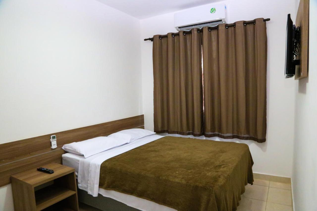 Kaluff Hotel Itaborai Exterior photo